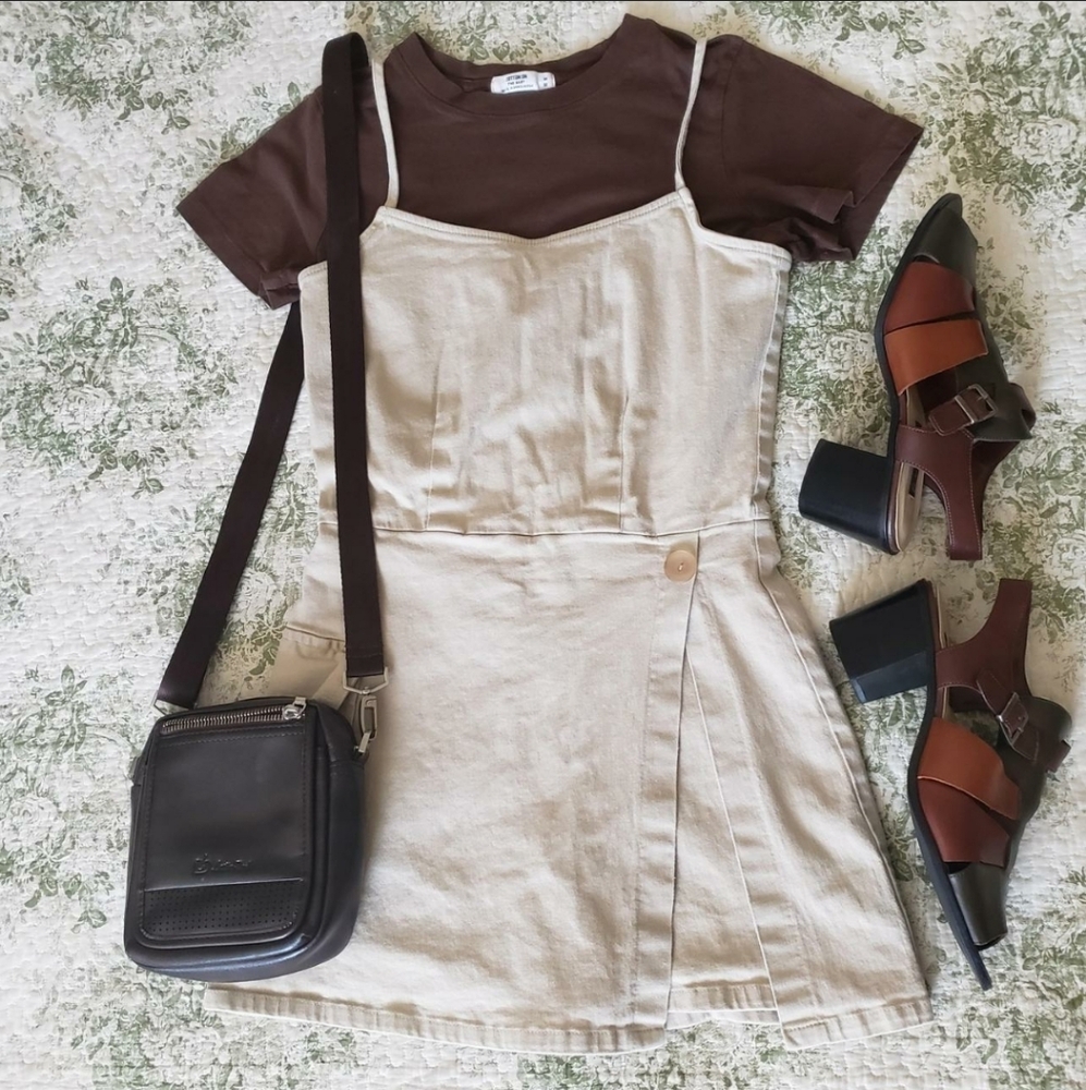MONSTER GIRL Vintage 90s Made in USA Tan Skort Jumpsuit Romper Dress Medium - Picture 2 of 6